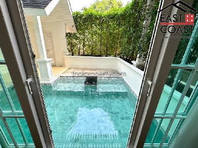Grand Florida Beachfront Condo Resort Pattaya 4