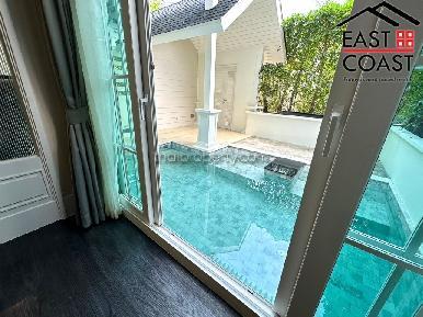 Grand Florida Beachfront Condo Resort Pattaya 1