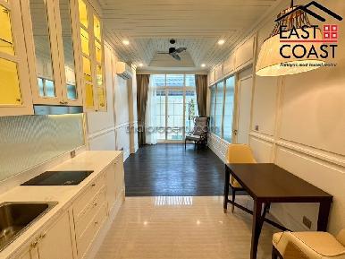 Grand Florida Beachfront Condo Resort Pattaya 5
