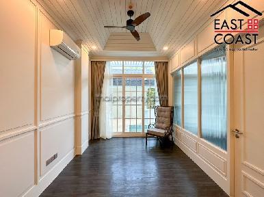 Grand Florida Beachfront Condo Resort Pattaya 6