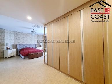 Greenfield Executive 18