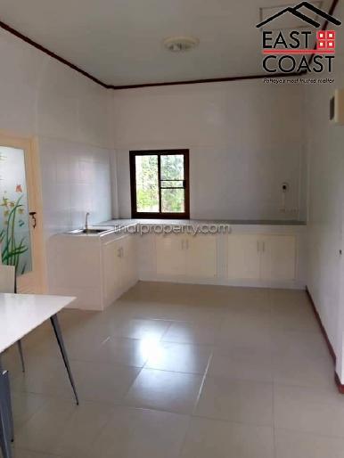 House with Apartment 25