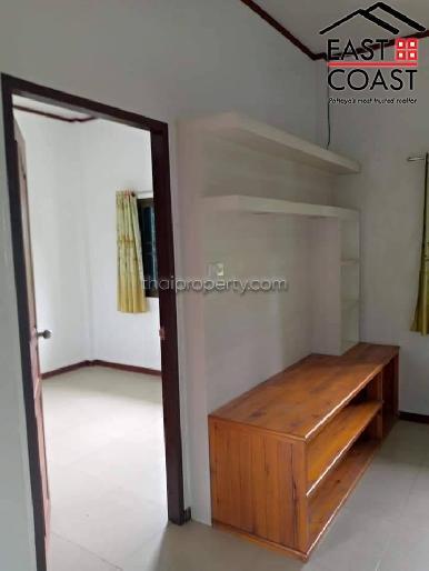 House with Apartment 29