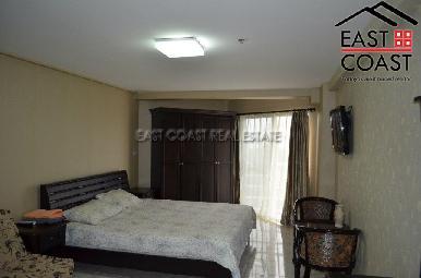 Jomtien Beach Condominium 4