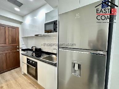 Jomtien Beach Condominium 6