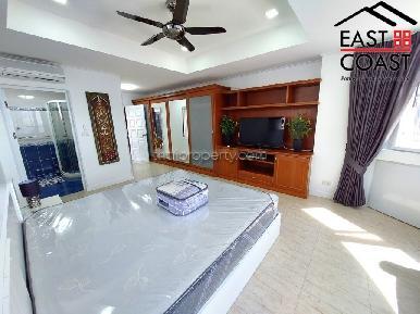 Jomtien Complex 11