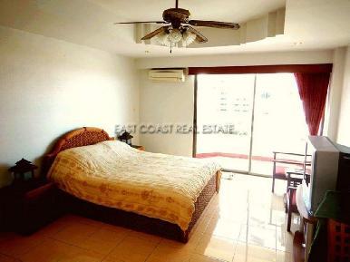 Jomtien Condotel & Village 6