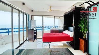 Jomtien Plaza 13