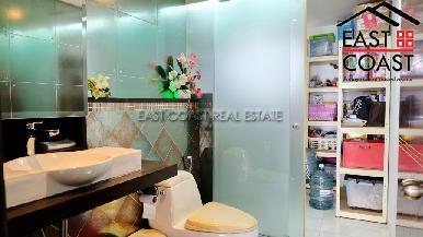 Jomtien Plaza 18