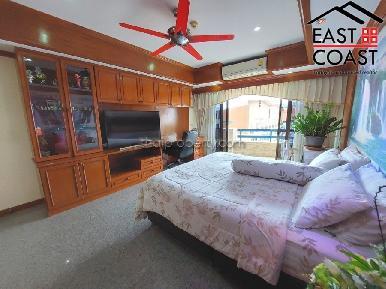 Jomtien Plaza 20