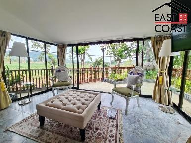 Junglemoon Pool Villa 26