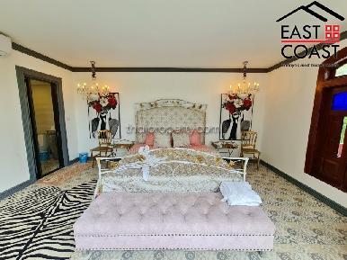 Junglemoon Pool Villa 35