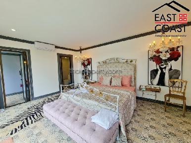 Junglemoon Pool Villa 37