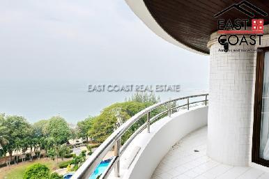 Krisada Cliff & Park Condo 16