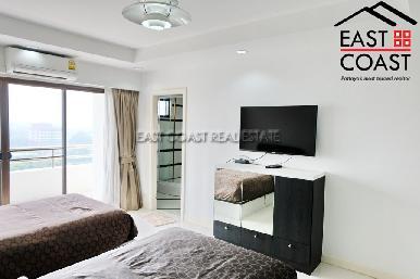 Krisada Cliff & Park Condo 19