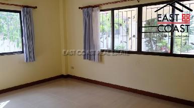 Lakeside Court 14