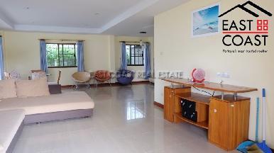 Lakeside Court 5