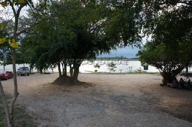 Lakefront land in Mabprachan 12