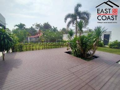 Lakeside Court 8