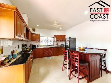 Lakeside Court 1 11