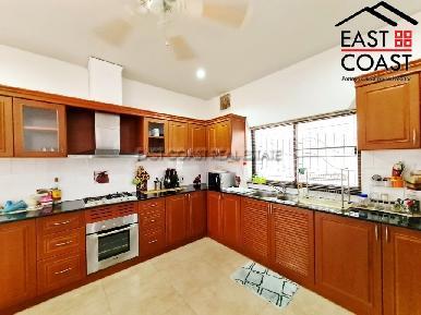 Lakeside Court 1 13