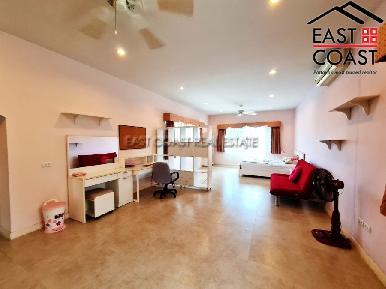 Lakeside Court 1 17
