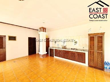 Lakeside Court 1 35
