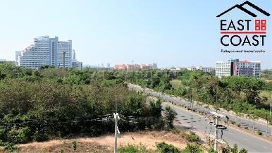 Lumpini Park Beach 18