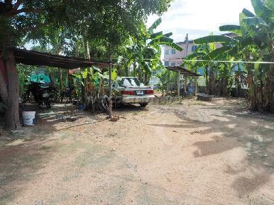 Mab Yai Lia Land 8