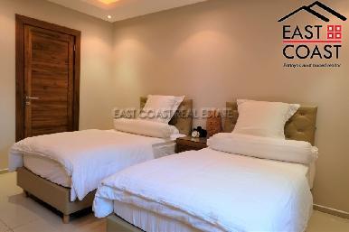 Majestic Residence 22