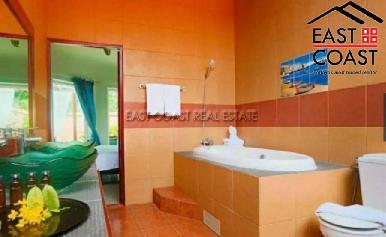 Majestic Residence 18