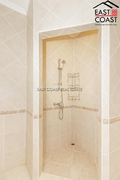 Majestic Residence 11