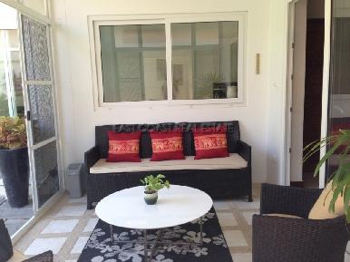 Majestic Residence 11