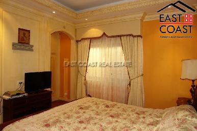 Majestic Residence 23