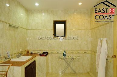 Majestic Residence 25