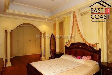 Majestic Residence 19