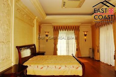 Majestic Residence 14