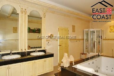 Majestic Residence 16