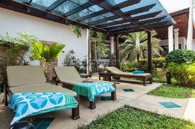 Majestic Residence  31