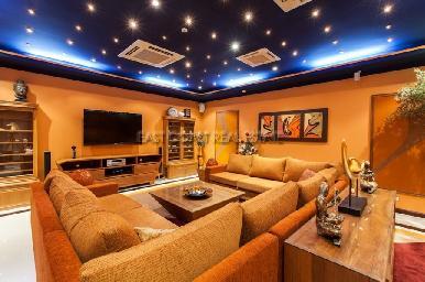 Majestic Residence  27