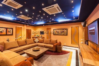 Majestic Residence  26