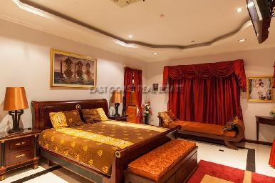 Majestic Residence  4