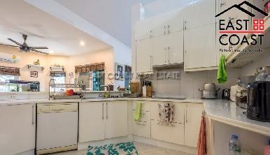 Marco Villa 12