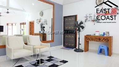 Pattaya Hill 1 6