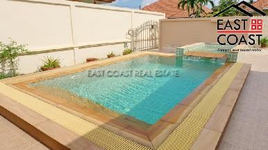 Pattaya Hill 1 23