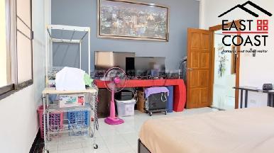 Pattaya Hill 1 15