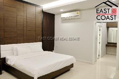 Pattaya Hill 2 18