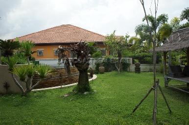 Pattaya Tropical Village 6