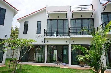 Sunrise Villa Resort  1