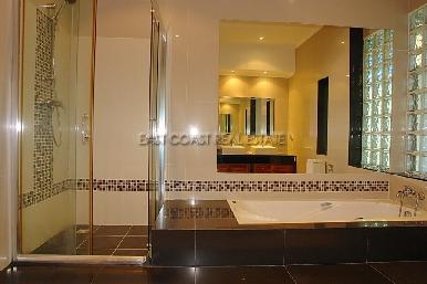 Pratumnak Pool Villa 15